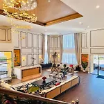 Ramada Plaza By Wyndham Garden Grove/Anaheim South