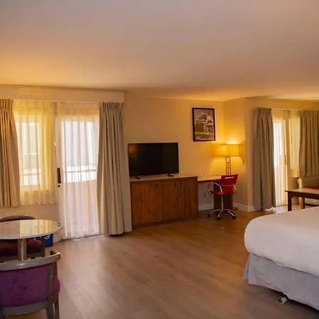 Hotel Ramada Plaza By Wyndham Garden Grove/anaheim South 3*