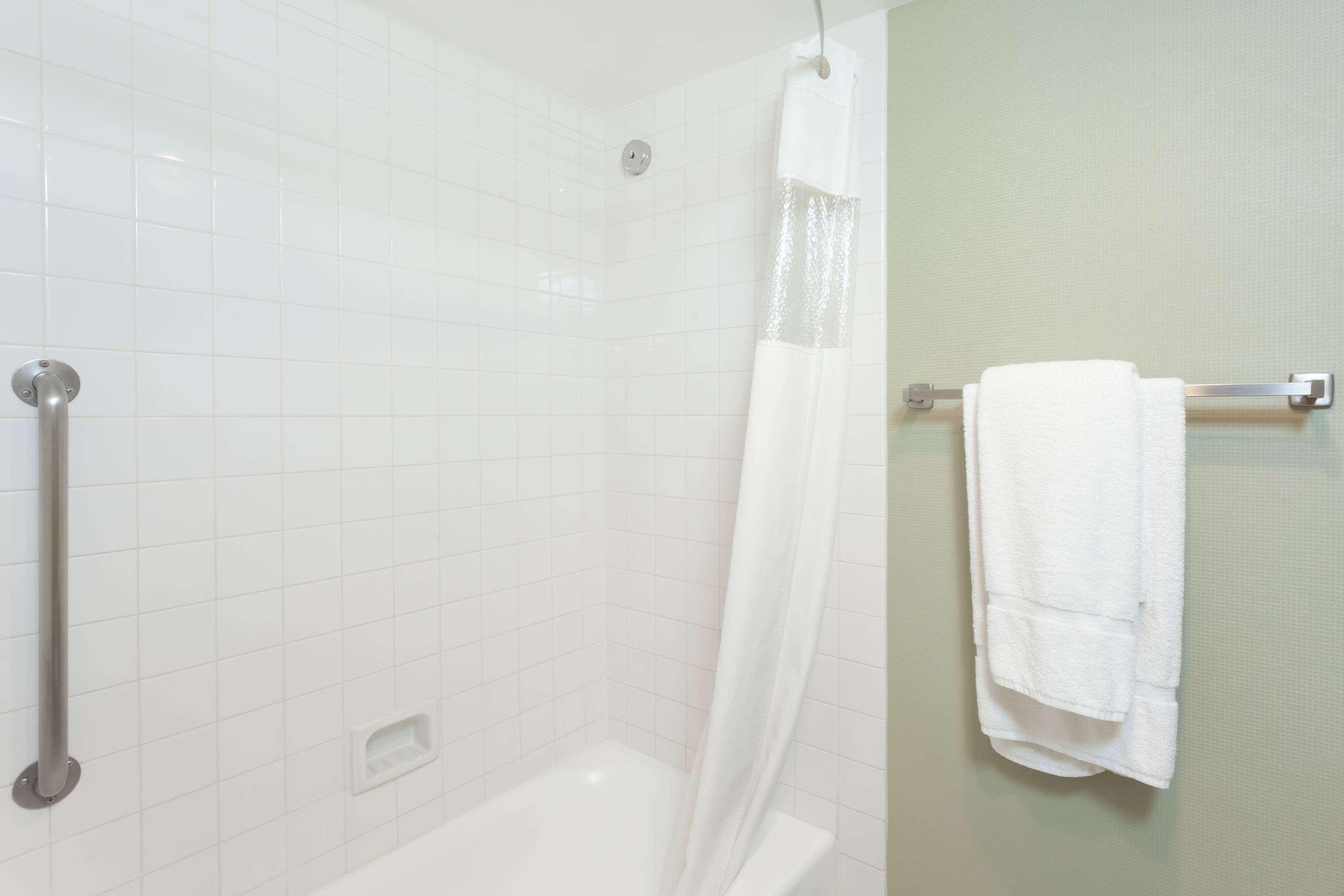 Ramada Plaza By Wyndham Garden Grove/anaheim South Hotel 3*