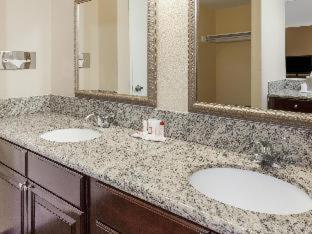 Ramada Plaza By Wyndham Garden Grove/anaheim South 3* Garden Grove