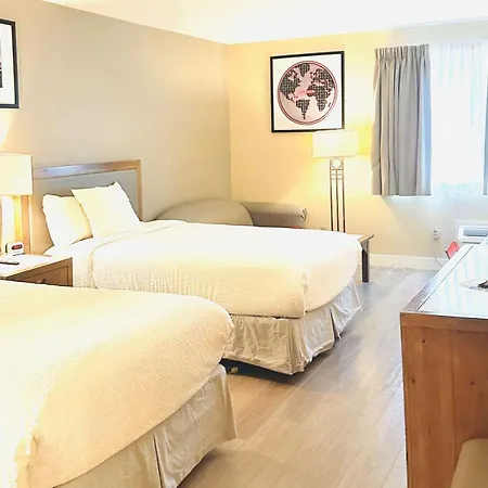 Ramada Plaza By Wyndham Garden Grove/anaheim South Hotel 3*