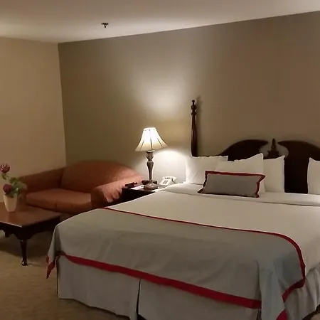 Ramada Plaza By Wyndham Garden Grove/anaheim South