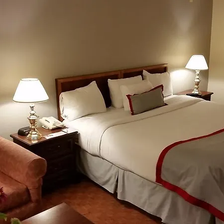Ramada Plaza By Wyndham Garden Grove/anaheim South 3*