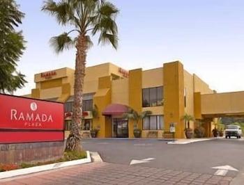 Hotel Ramada Plaza By Wyndham Garden Grove/anaheim South