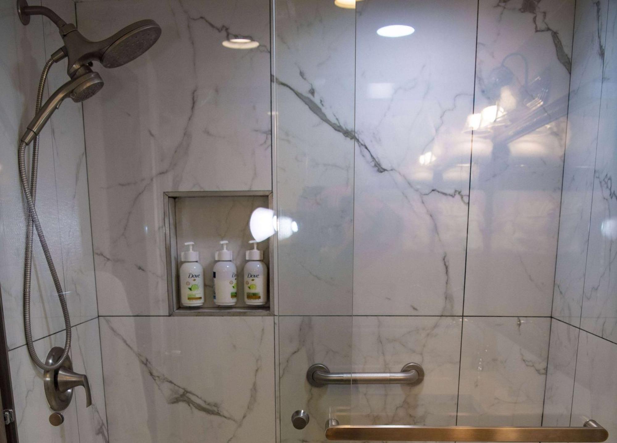 Ramada Plaza By Wyndham Garden Grove/anaheim South 3* Garden Grove